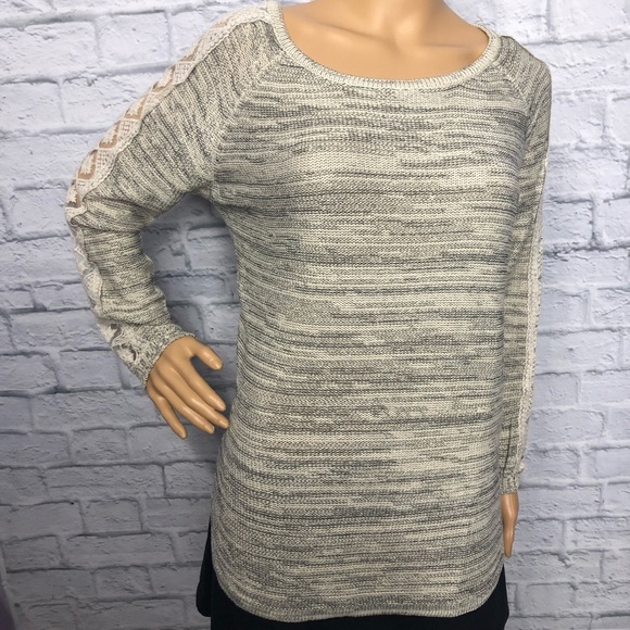 Gray & Taupe Boho Lace Floral Arm Sweater - Picture 8 of 8